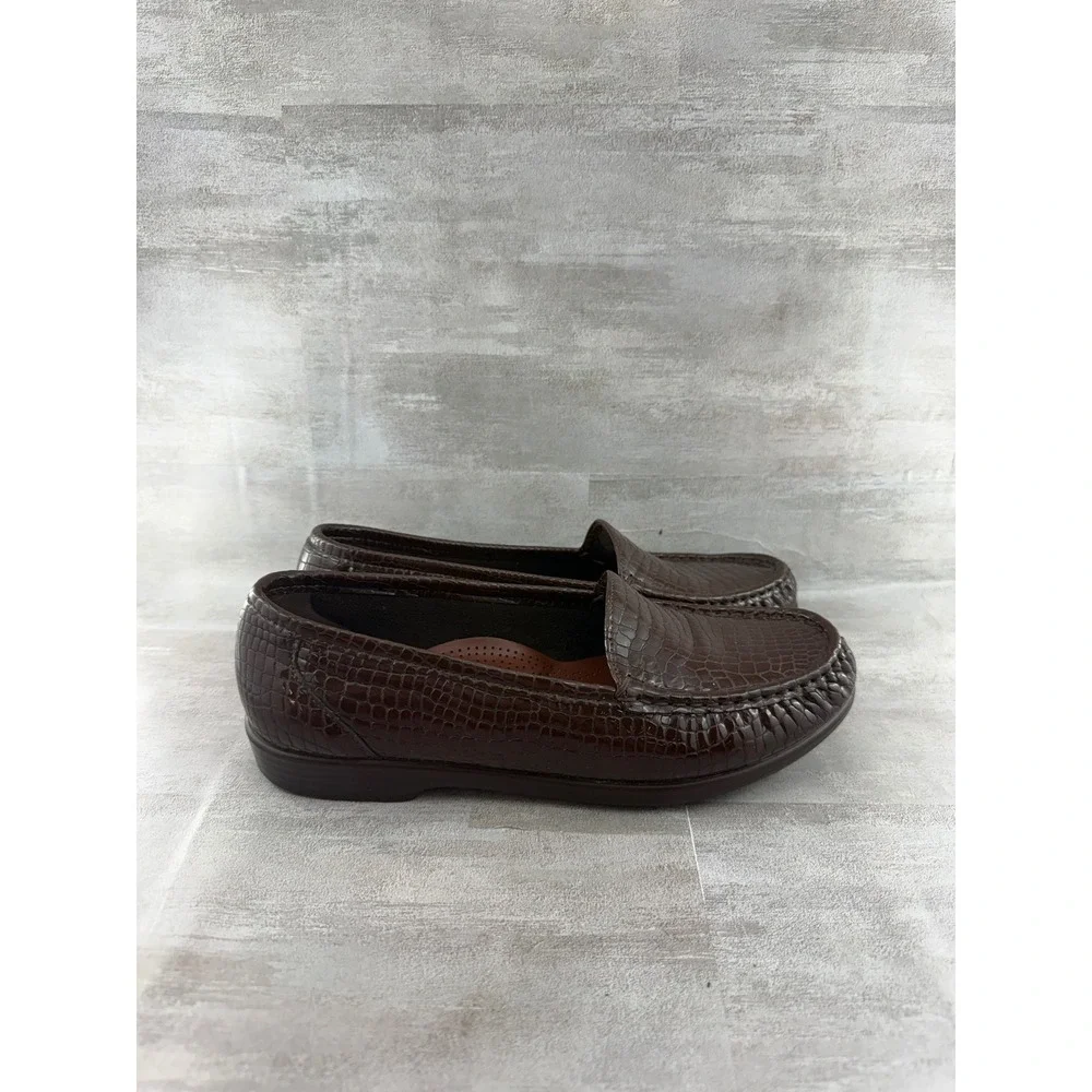 SAS Loafer Women Sz 8.5N Brown Crocodile Embossed Leather Tripad Comfort Shoes